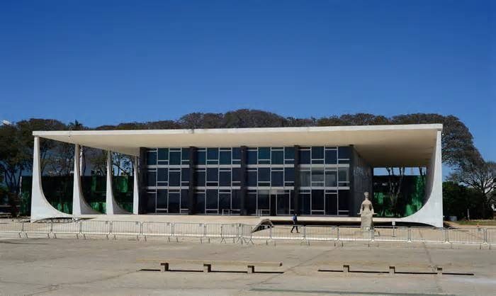 STF invalida leis municipais que proibiam linguagem neutra em escolas e serviço público