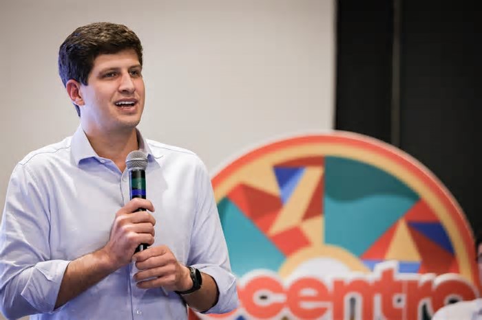 Prefeitura apresenta plano para reabilitação urbana da área central do Recife