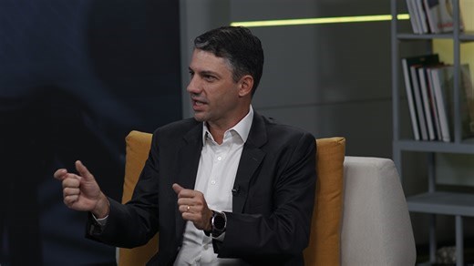 “Tarifaço”: Preço na indústria já está menor que imaginávamos, diz CEO da Casas Bahia