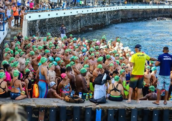 Oceanman destaca Salvador no circuito mundial de natação em águas abertas