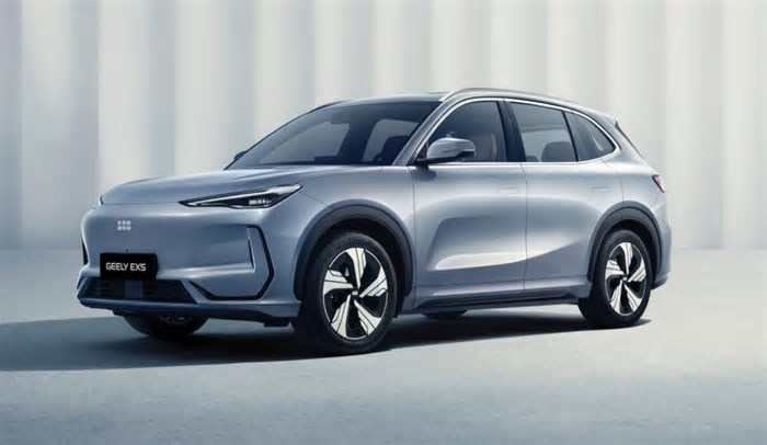 Geely reestreia no Brasil em parceria com a Renault e exibe novo SUV elétrico