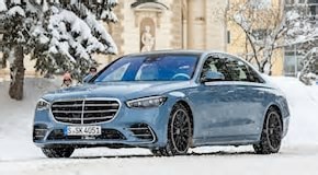 Mercedes Classe S 2025: quando la berlina diventa un capolavoro di tecnologia