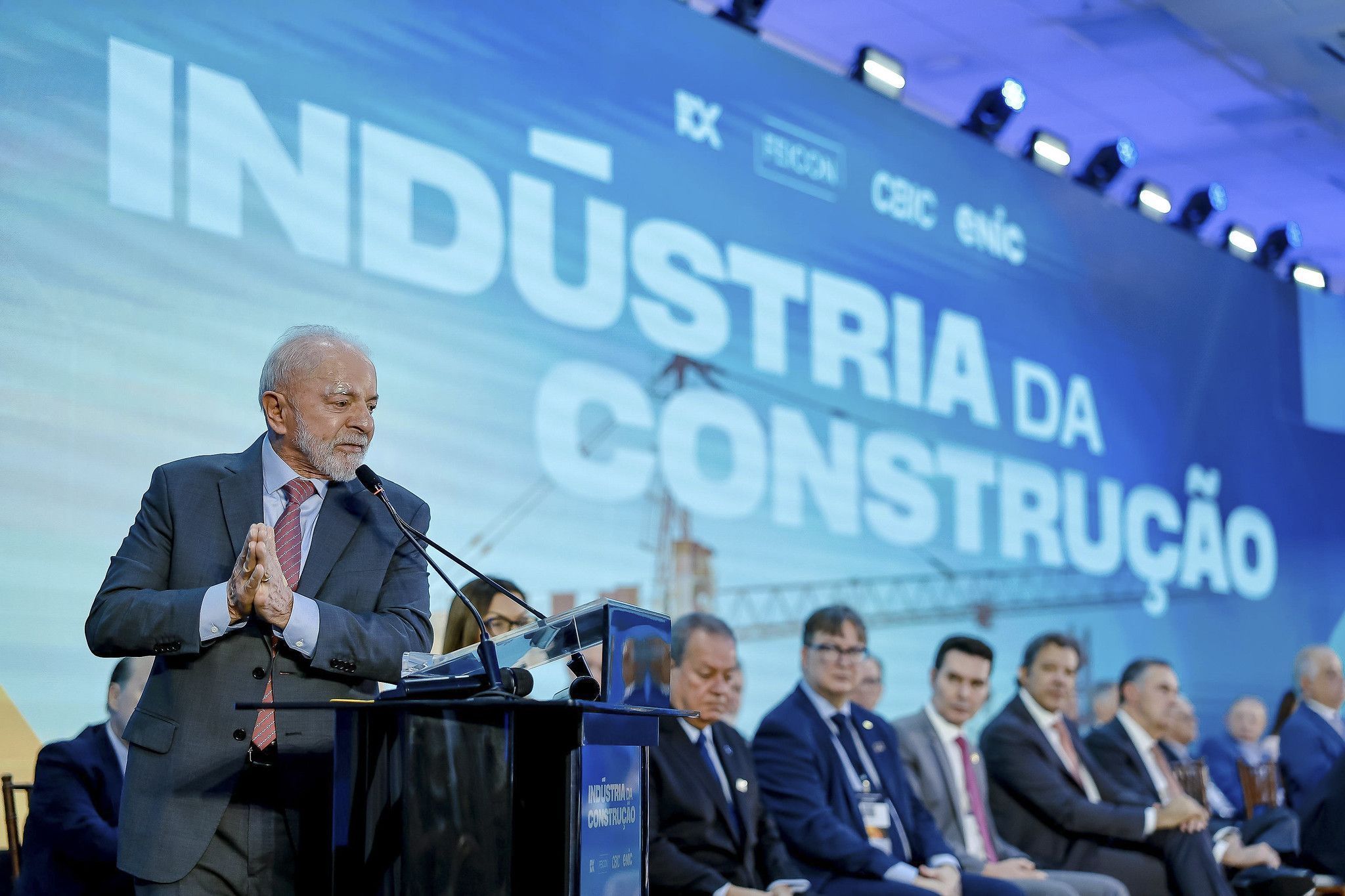 Lula chama diretora-geral do FMI de 