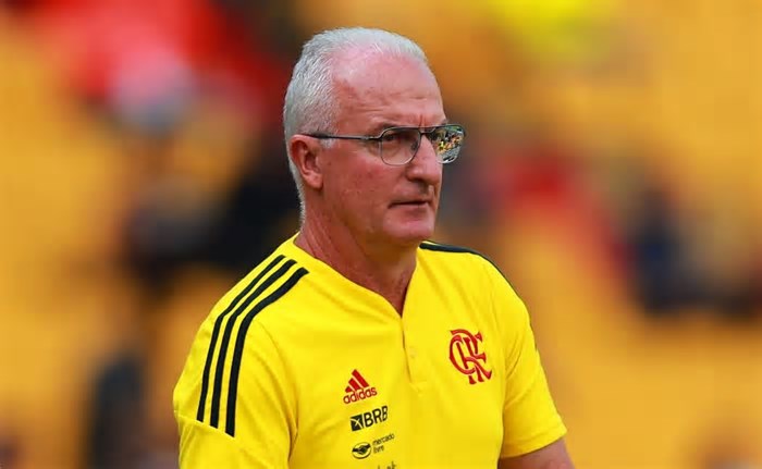 Dorival Júnior ex-Flamengo aceita proposta e será rival do Mengão no Brasileirão Betano