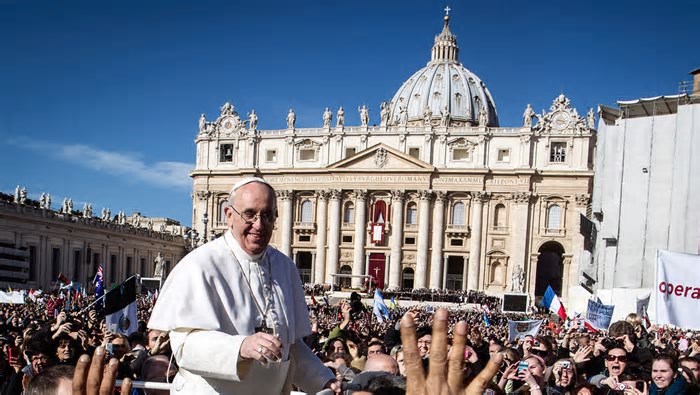 Papa Francisco e o caminho para uma economia justa