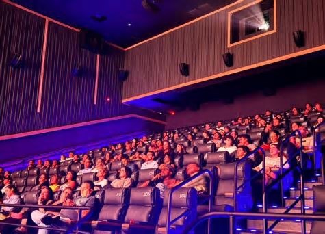 Novo cinema traz salas com poltronas híbridas e telas de resolução de 4k