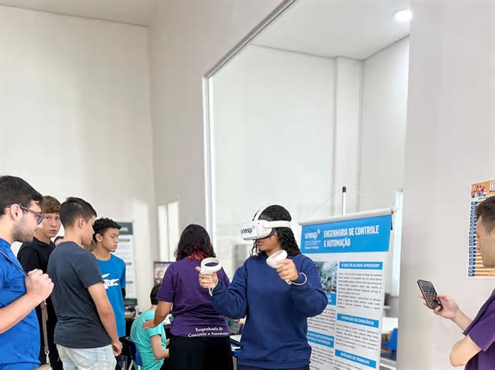 Feira de Profissões do Poli: Vivências, palestras e conexões com o mundo do trabalho