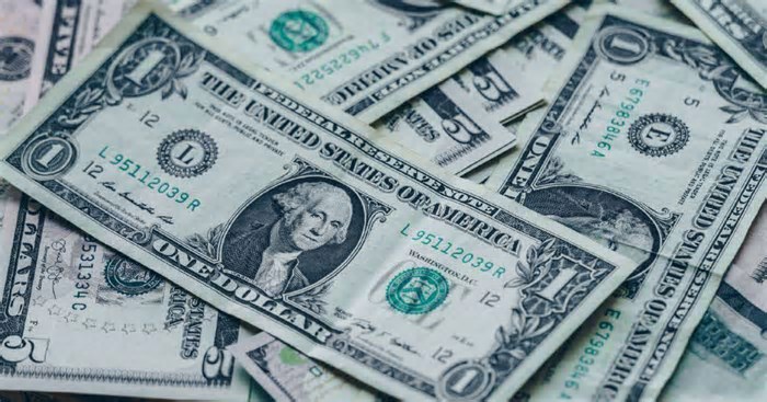 Dólar hoje (29/04): veja o valor da cotação comercial e turismo