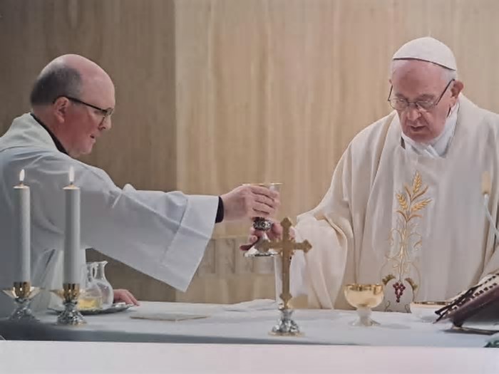 Dom Tino Scotti revela cotidiano simples do Papa Francisco em Santa Marta