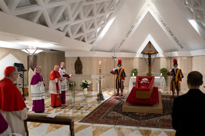 O que sabemos sobre o funeral do Papa Francisco: data, detalhes e os líderes que estarão presentes
