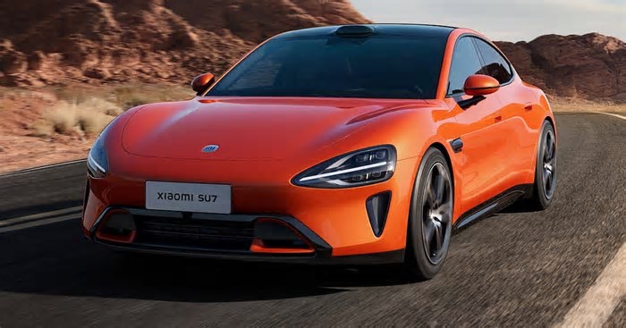 Tecnologia de condução assistida em foco após acidente fatal com carro elétrico da Xiaomi na China