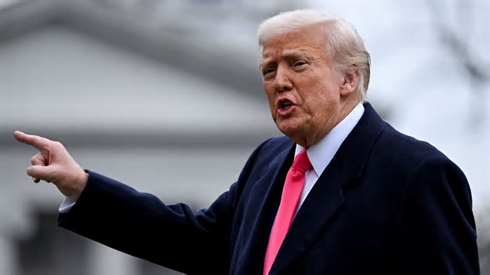 Maioria no Brasil tem visão negativa de Trump e positiva dos EUA, diz Atlas
