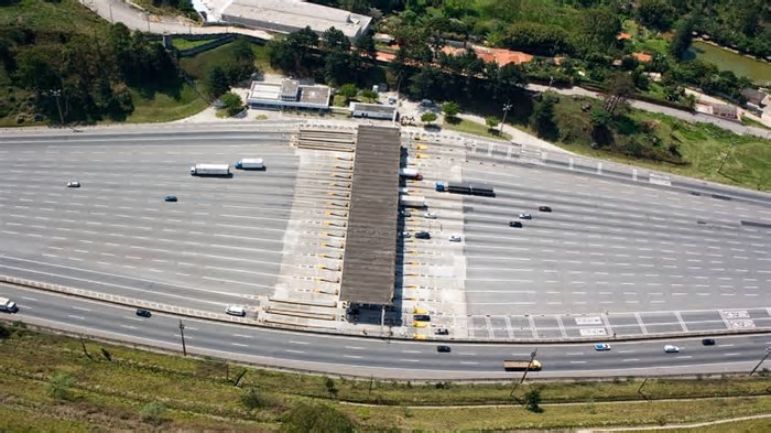TCE considera valor de pedágio ‘excessivo’ e suspende edital de concessão de rodovias na Grande BH