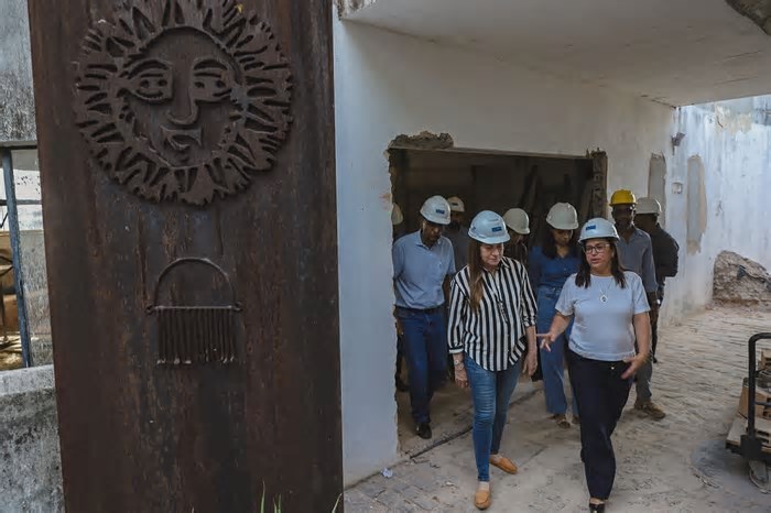 Obras no Teatro Vila Velha priorizam acessibilidade; confira fotos