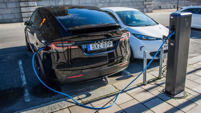 Esses foram os carros elétricos mais vendidos em março de 2025, veja modelos