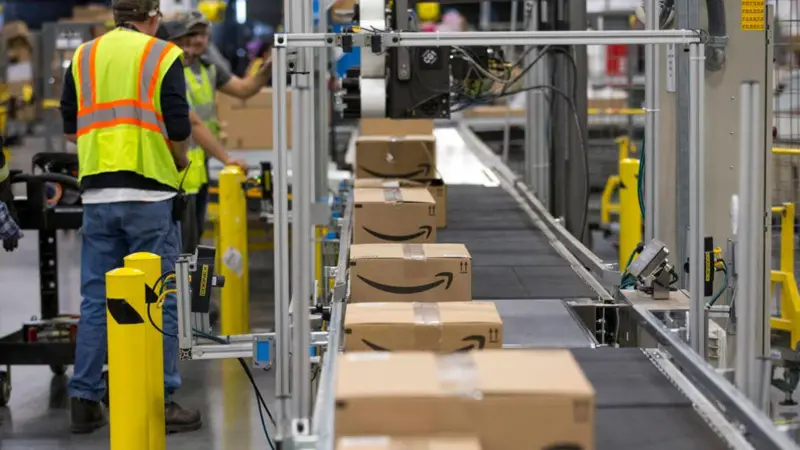Por que governo Trump criticou reação da Amazon às tarifas
