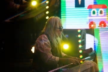 Renio Quintas comemora 70 anos com show no Clube do Choro
