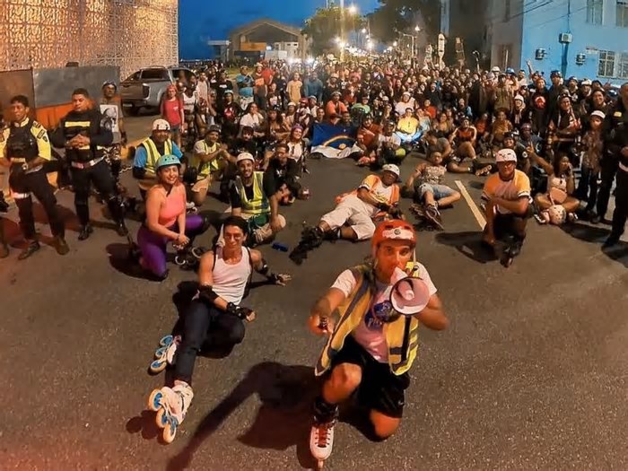 Dia Mundial do Patinador é celebrado com evento de patinação no Bairro do Recife, neste domingo (13)