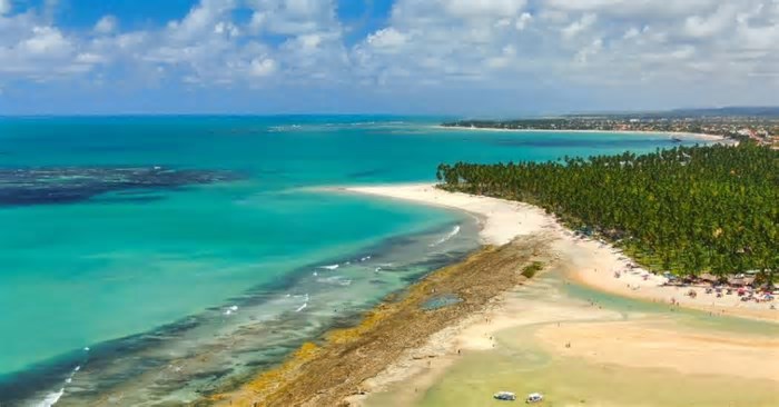 6 praias para curtir ao máximo a beleza de Pernambuco