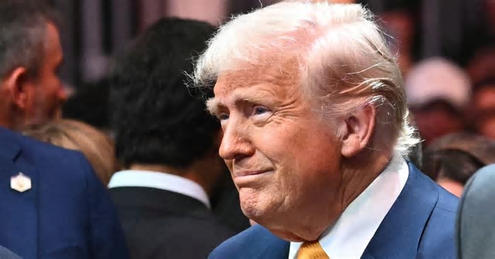 Pesquisa mostra queda na aprovação de Trump sobre condução da economia dos EUA