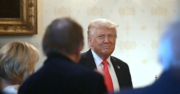 Trump diz que é hora de terminar mandato de presidente do BC dos EUA e critica lentidão sobre juros