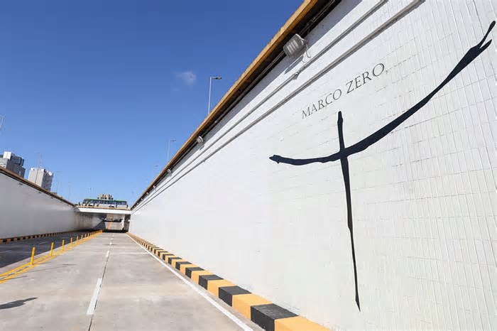 Marco Zero de Brasília ganha visibilidade e resgata história do início da capital