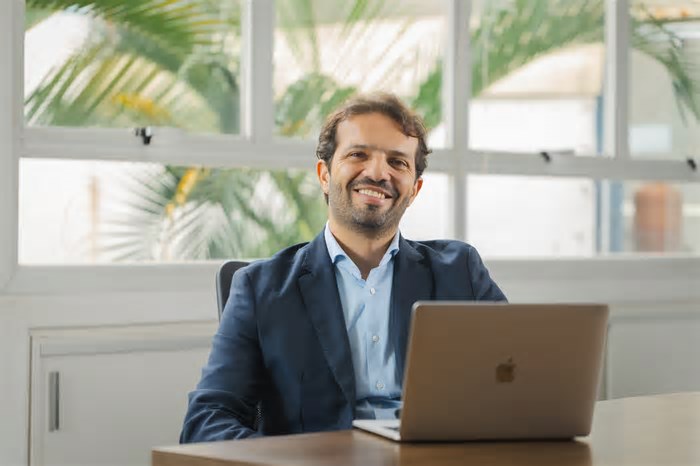 Crypto.com quer expandir operações no Brasil e lança novo cartão internacional