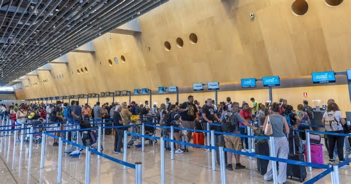 Com recorde, Aeroporto de Florianópolis é o 3º em estrangeiros e se consolida no Brasil