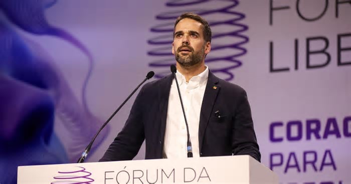 No Fórum da Liberdade, Eduardo Leite afirma que pode disputar vaga no Senado em 2026