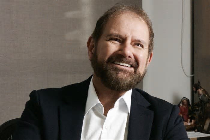 Guilherme Paulus participa ao vivo do programa “Troca de Ideias”, do Professor Màrio Beni