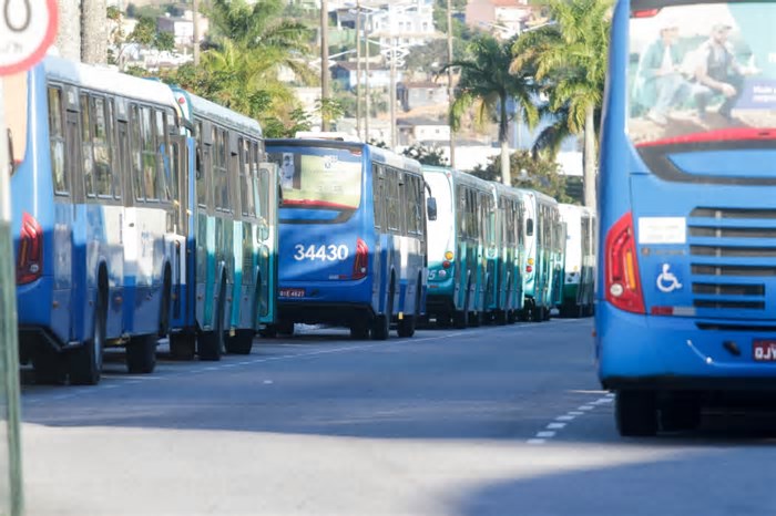 Ônibus, hospitais e mais: veja o horário de serviços no Dia do Trabalhador em Florianópolis
