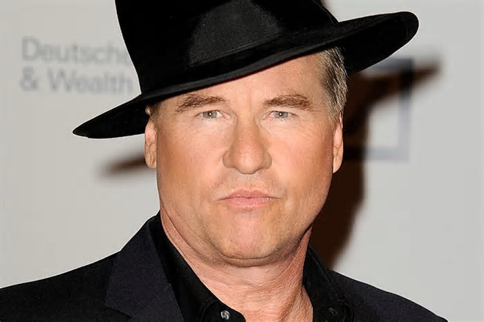 Val Kilmer adiou tratamento contra câncer por crença em Ciência Cristã
