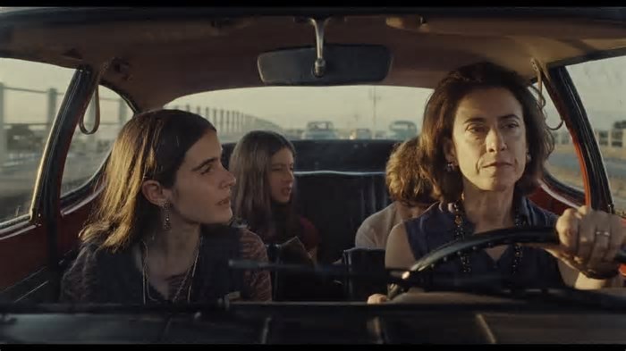 Ainda Estou Aqui encerra trajetória nos cinemas com quase 6 milhões de espectadores e tem estreia marcada no Globoplay