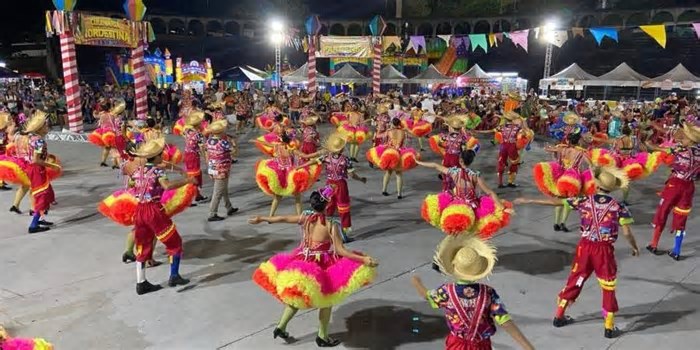 Feira Folclórica de Manaus inicia dia 1ª e segue até o dia 18 de maio, na Bola da Suframa