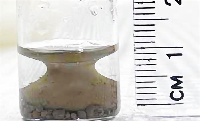 Cientistas afirmam ter descoberto solução inovadora para 'misturar' líquidos imiscíveis, como óleo e água; entenda
