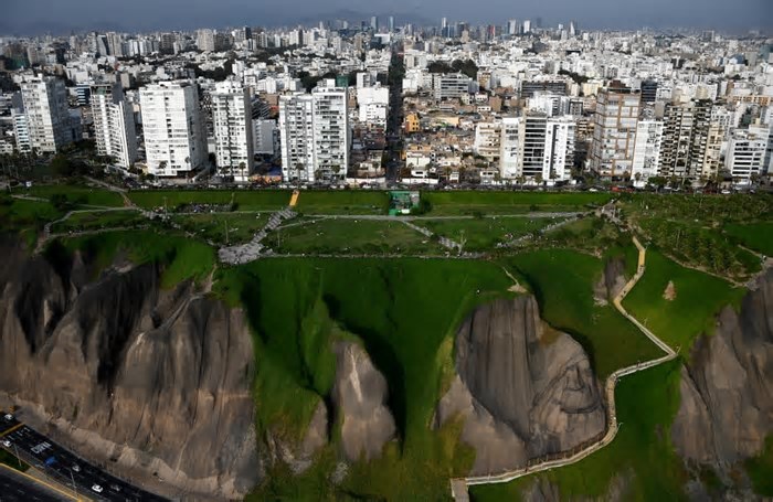 Lima receberá a final da Copa Libertadores em 2025