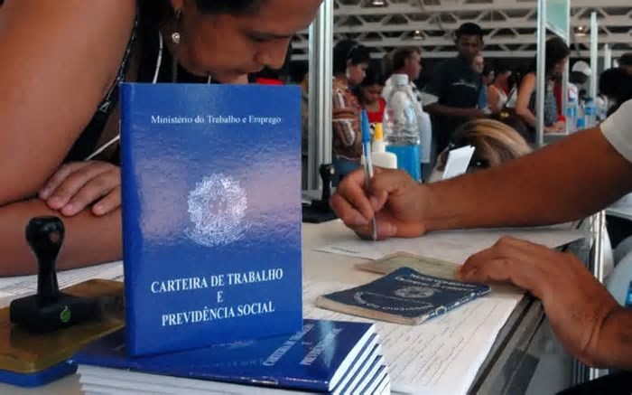 Caxias lidera geração de empregos na Baixada Fluminense