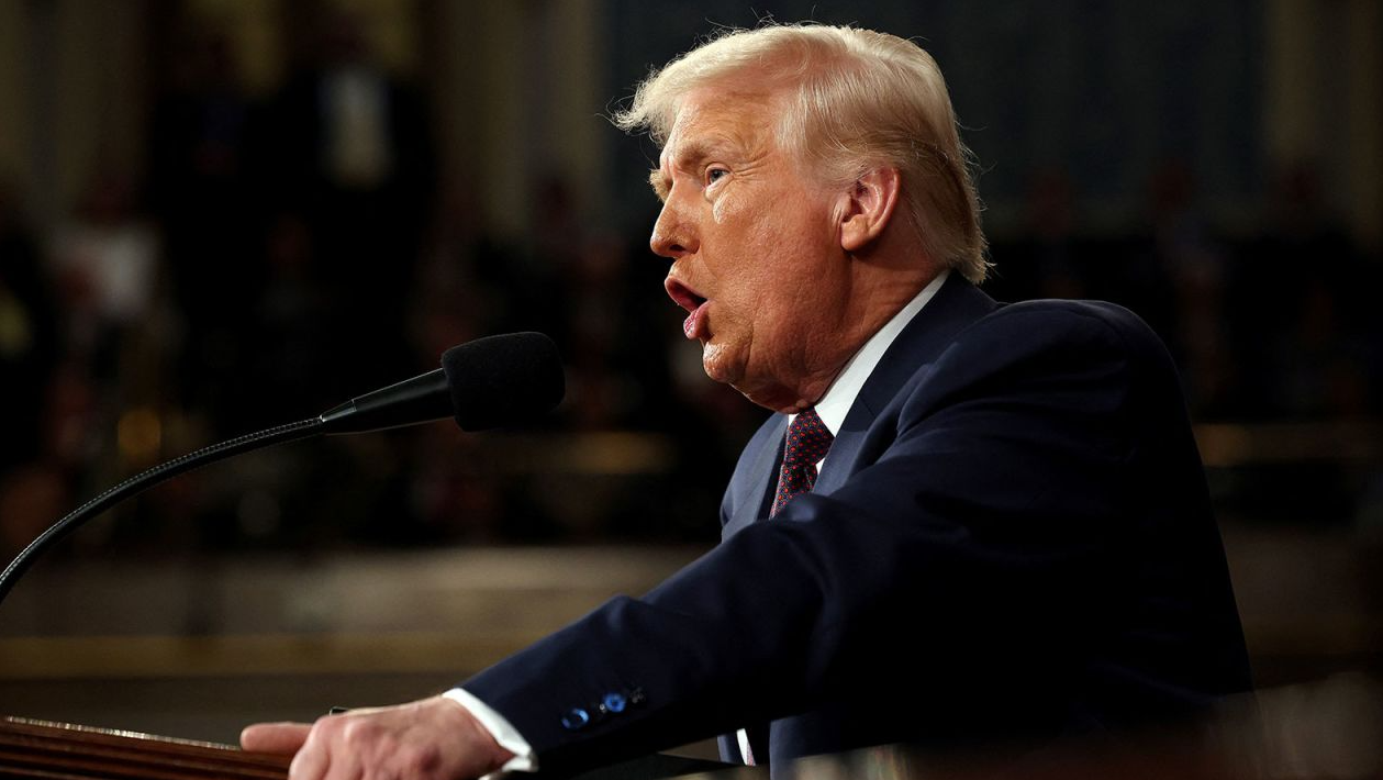 Trump diz que EUA estão arrecadando US$ 2 bilhões por dia com tarifas