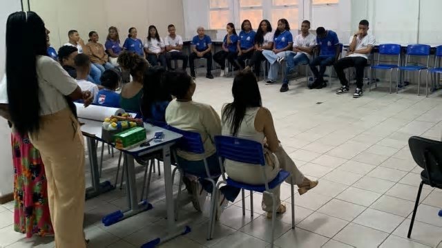 Oficinas nas escolas estaduais marcam o mês dedicado à promoção da saúde