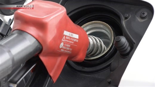 Premiê do Japão anuncia cortes fixos no preço da gasolina em maio