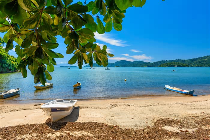 5 destinos entre SP e RJ para viajar com criança sem dor de cabeça