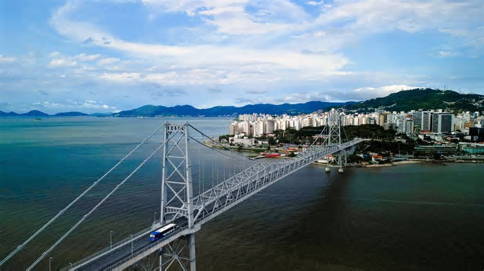 Corridas e desafio ciclístico: veja mudanças no trânsito de Florianópolis neste fim de semana