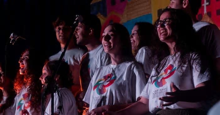 Projeto Gira-Arte oferece aulas de música, teatro e artes visuais no Centro Cultural 25 de Julho
