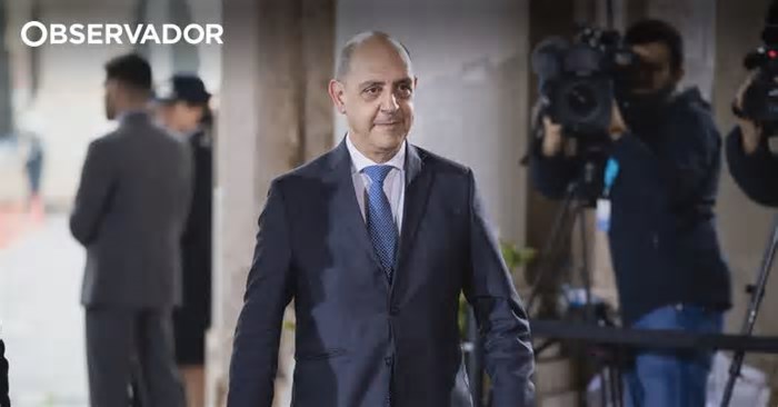 Pizarro acusa Governo da AD de criar 