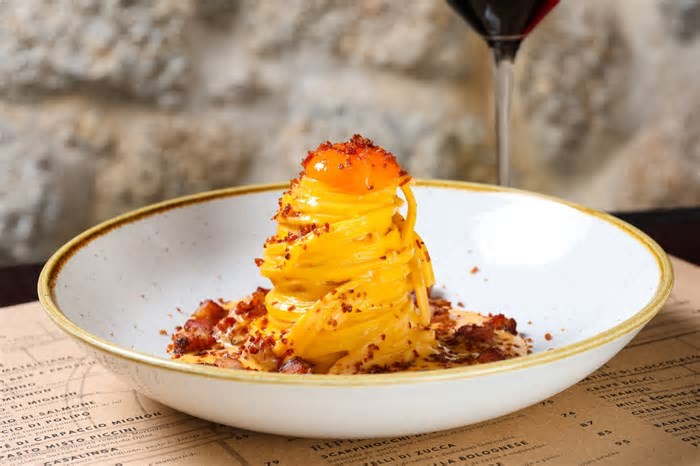 Dia da Carbonara: 21 restaurantes provar o clássico (e suas versões ousadas) em SP