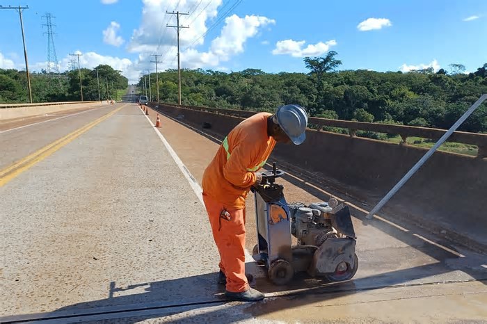 Ponte sobre o Rio Paranapanema em Diamante do Norte terá operação pare-e-siga