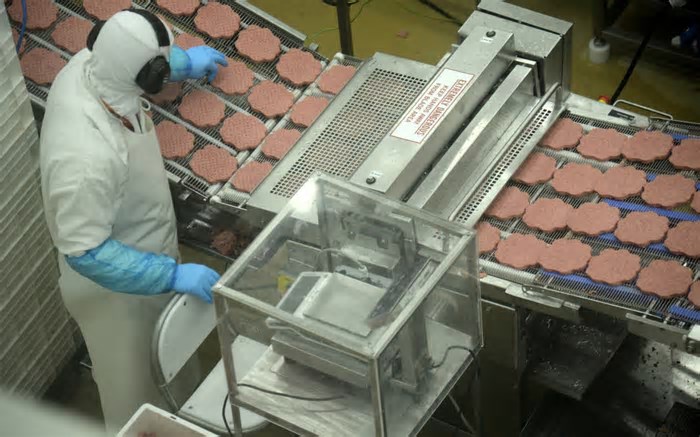 Vendas da indústria paulista crescem 16,1% no primeiro bimestre