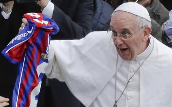 Idade e horário da morte do Papa Francisco tem coincidência curiosa com futebol