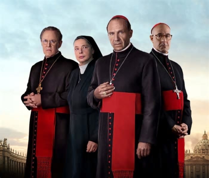 “Conclave” volta aos cinemas após morte do papa Francisco e lidera ranking da Prime Video