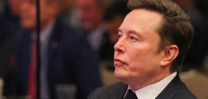Governo dos EUA admite erro de Musk em 20% das demissões na Saúde e anuncia volta de funcionários